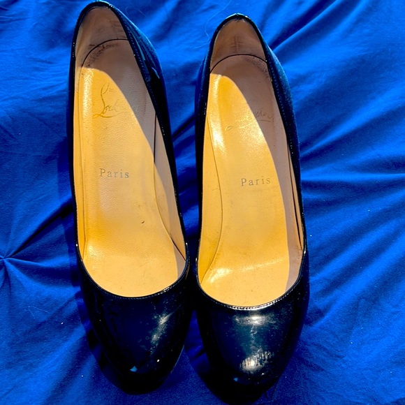 Christian Louboutin platform heels - Picture 1 of 4